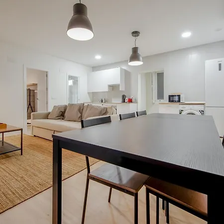 Cozy&New Apartment Para 6Pax En La Plaza De Tirso - Madrid E1 Exterior photo