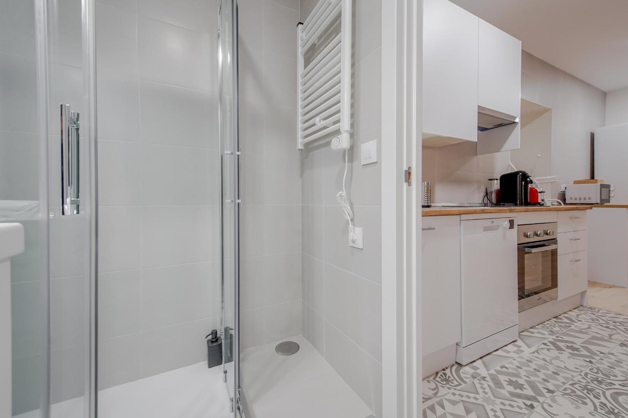 Cozy&new 6pax En La Plaza De Tirso - E1