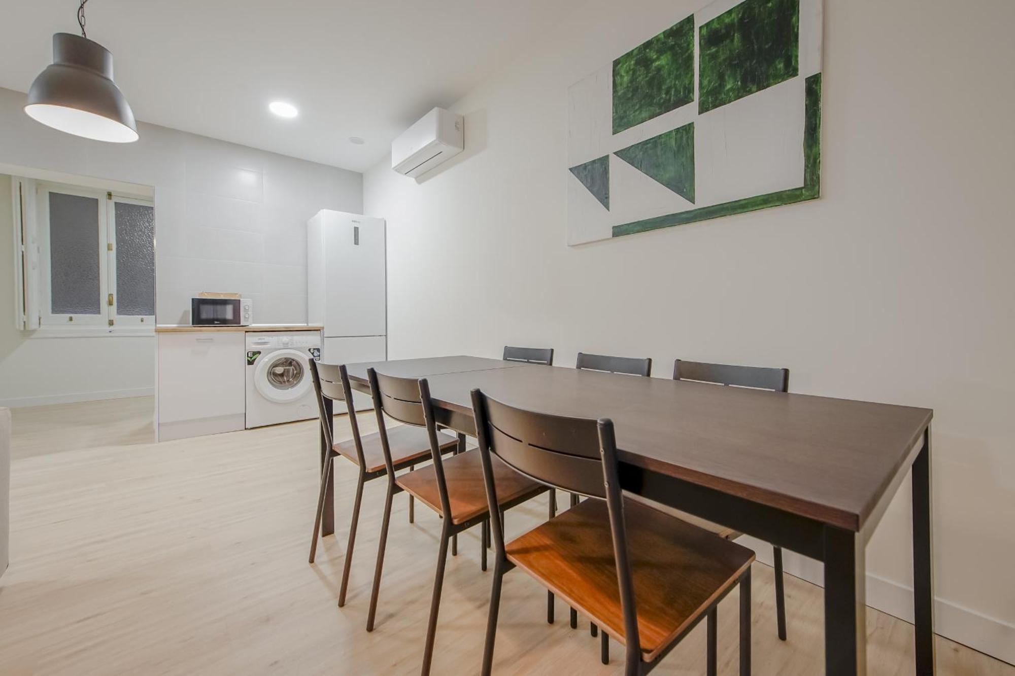 Cozy&new 6pax En La Plaza De Tirso - E1