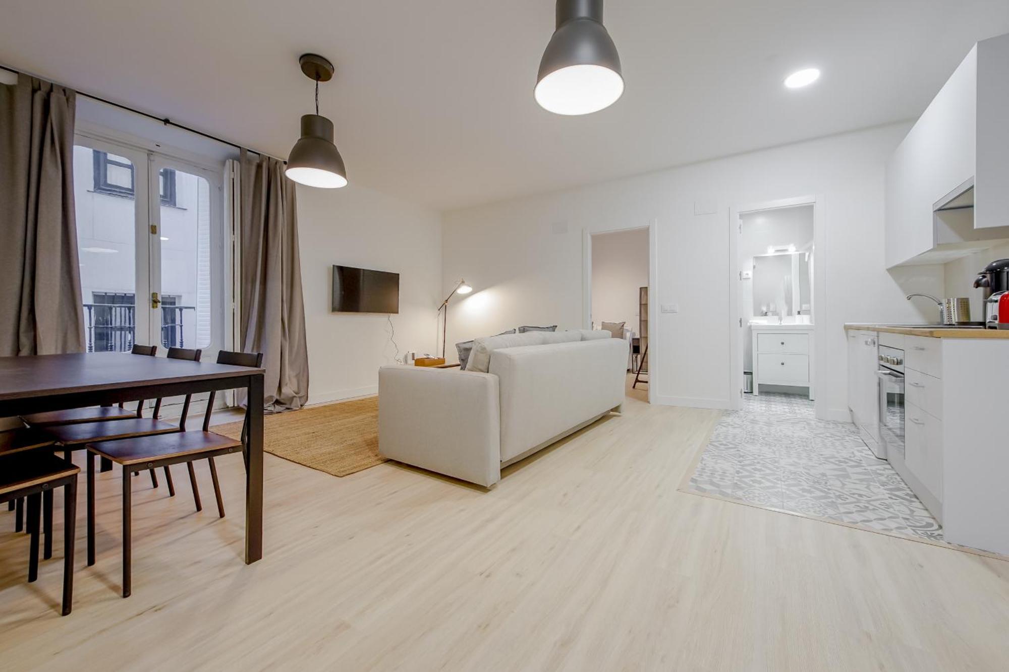 Cozy&new 6pax En La Plaza De Tirso - E1 Madrid
