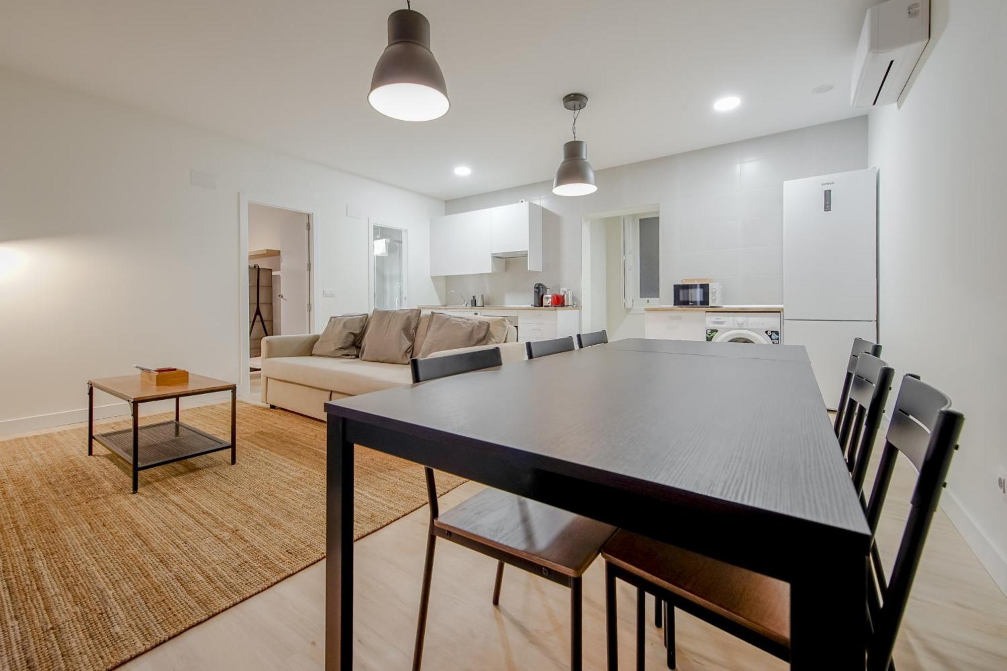 Cozy&new 6pax En La Plaza De Tirso - E1 *