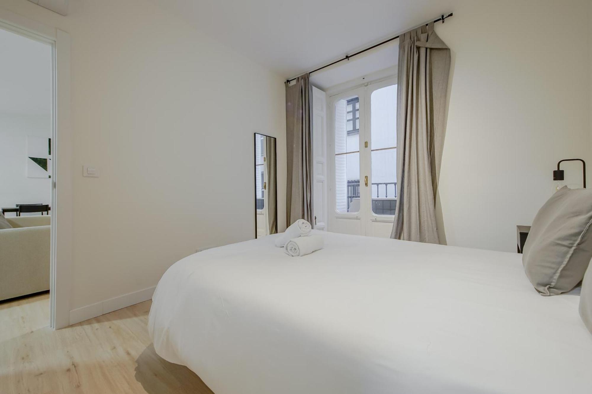 Cozy&new 6pax En La Plaza De Tirso - E1 Apartment *